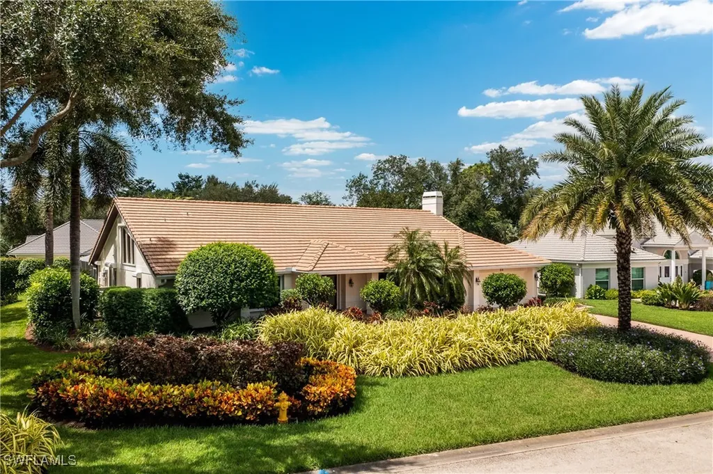 814 Tallow Tree Court Naples FL 34108