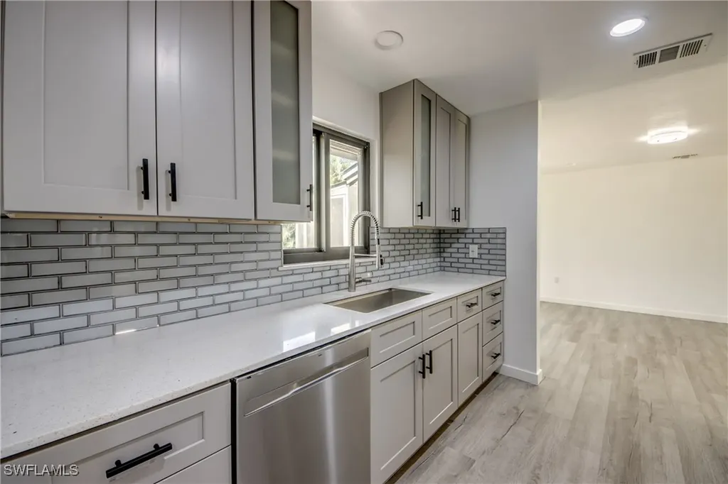 144 Coral Drive Fort Myers FL 33905