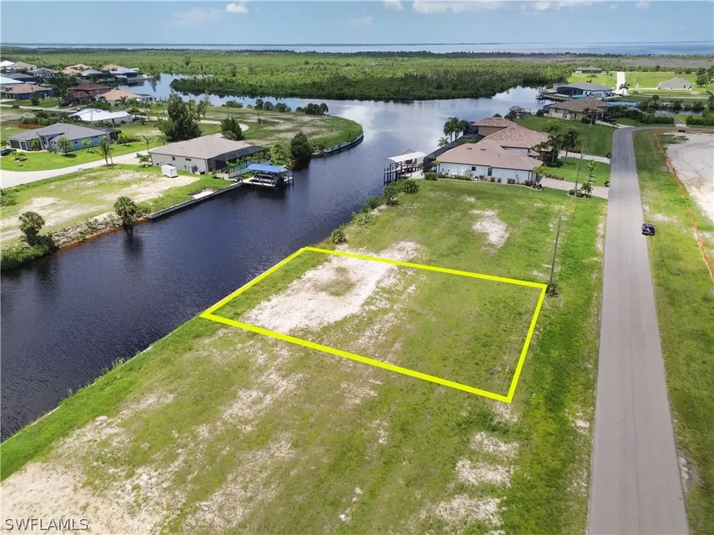 4524 NW 36th Street Cape Coral FL 33993