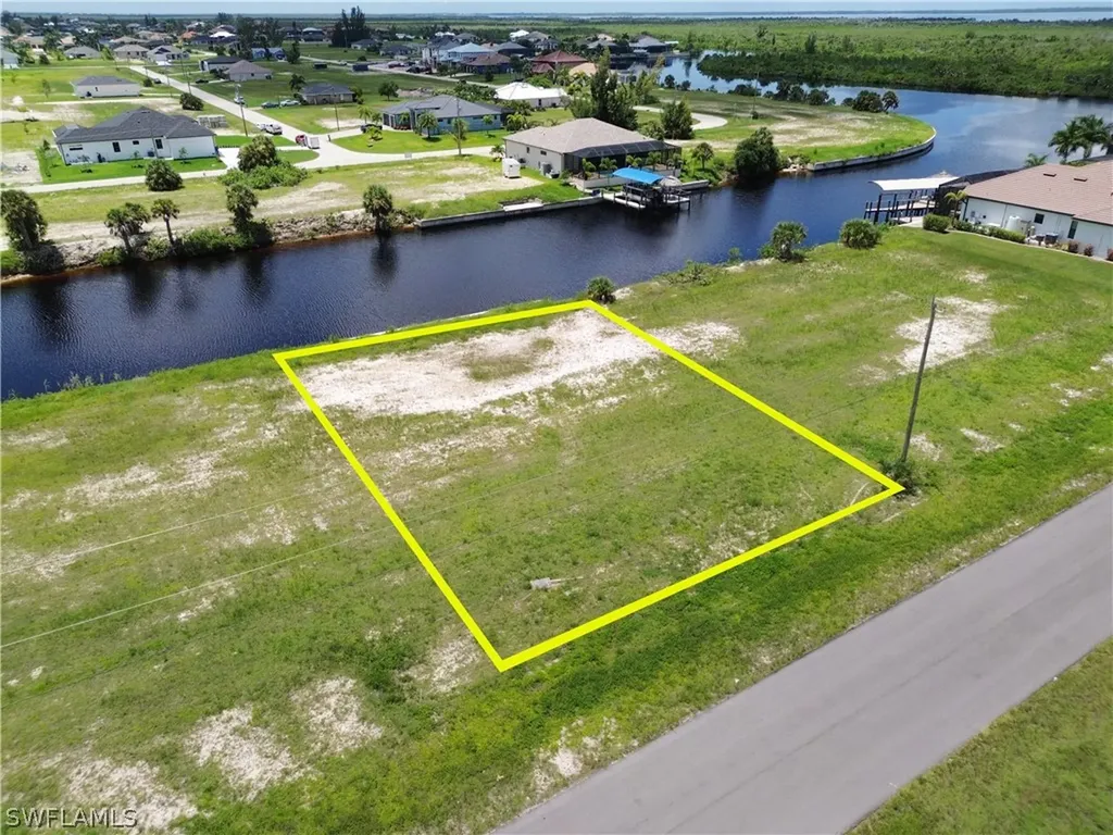 4524 NW 36th Street Cape Coral FL 33993