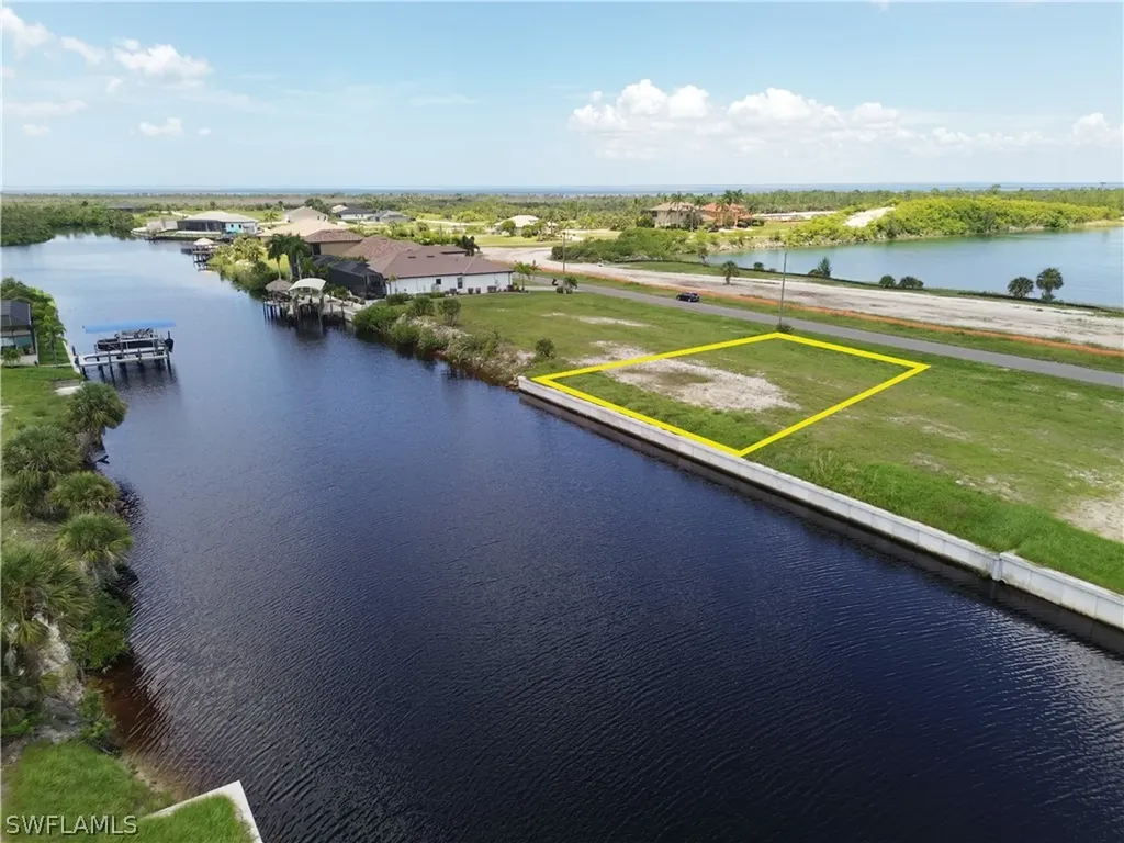 4524 NW 36th Street Cape Coral FL 33993