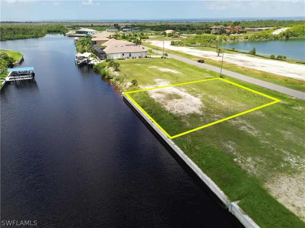 4524 NW 36th Street Cape Coral FL 33993
