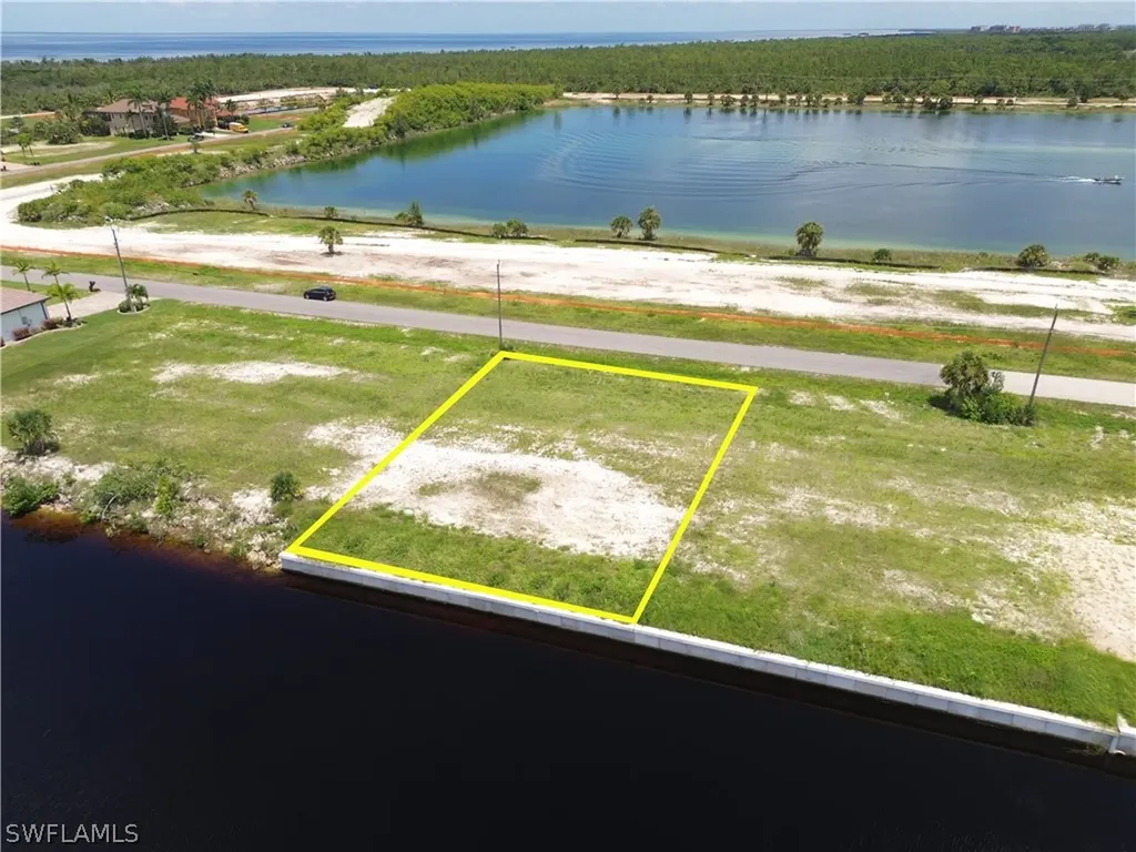 4524 NW 36th Street Cape Coral FL 33993