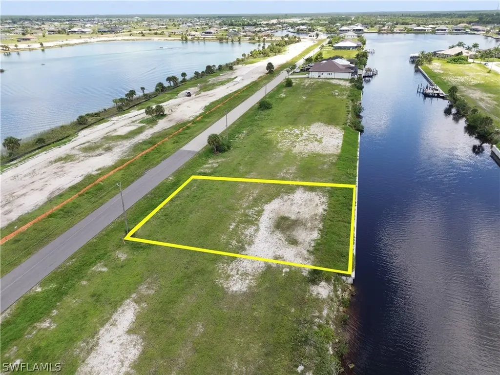 4524 NW 36th Street Cape Coral FL 33993