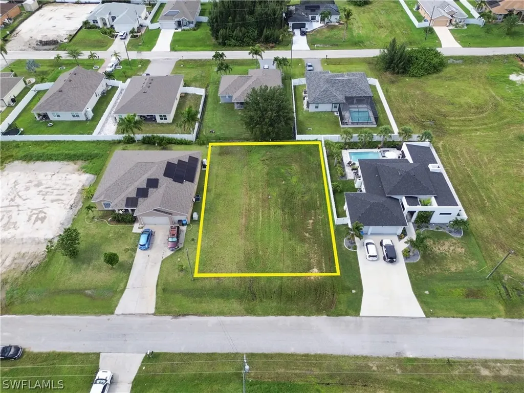 2905 NW 9th Terrace Cape Coral FL 33993