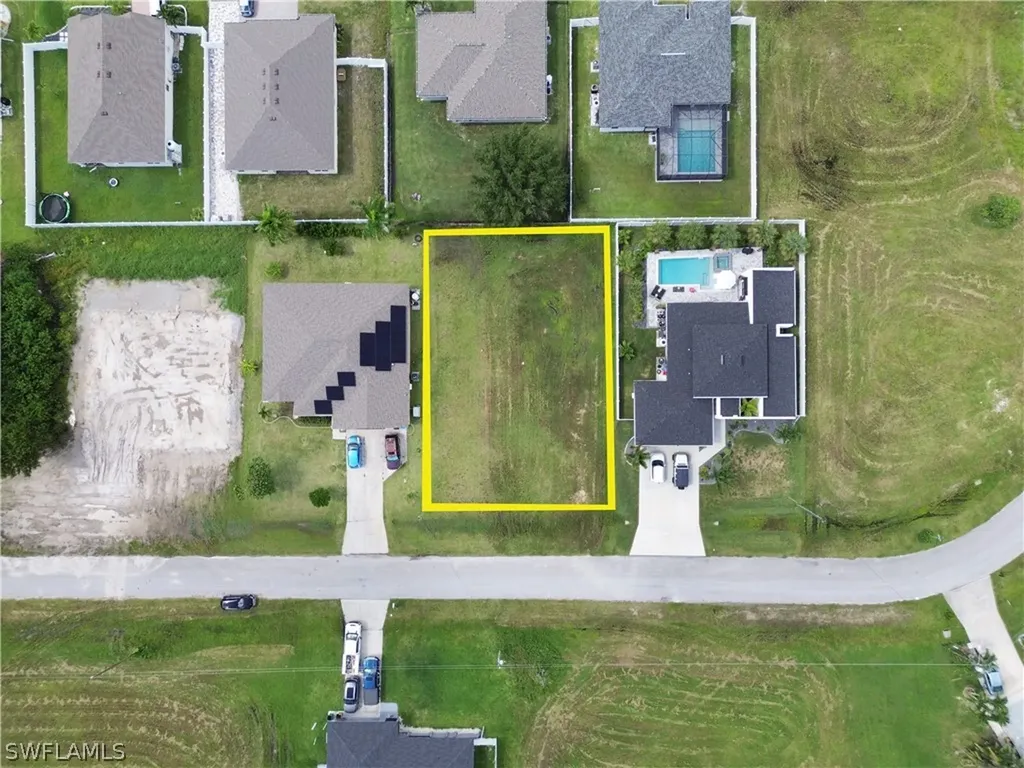 2905 NW 9th Terrace Cape Coral FL 33993