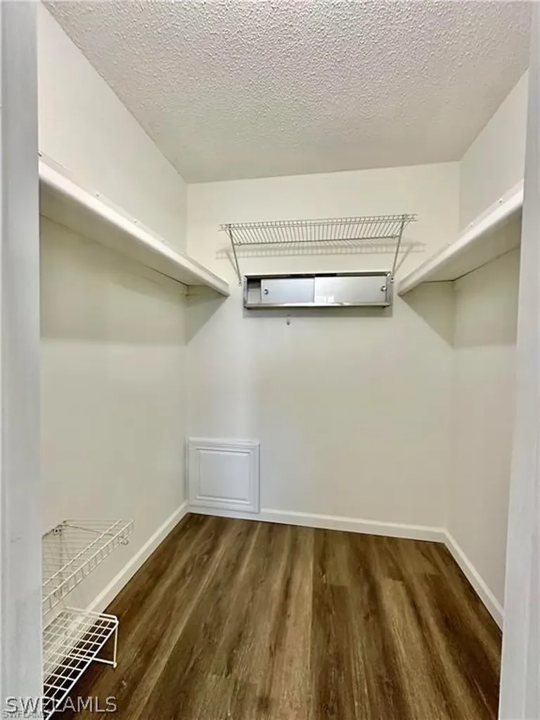 3704 Broadway Fort Myers FL 33901