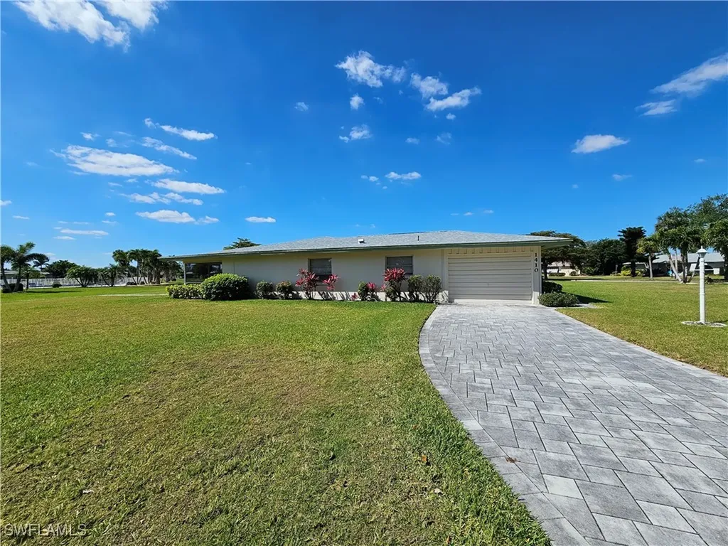 1410 Tredegar Drive Fort Myers FL 33919