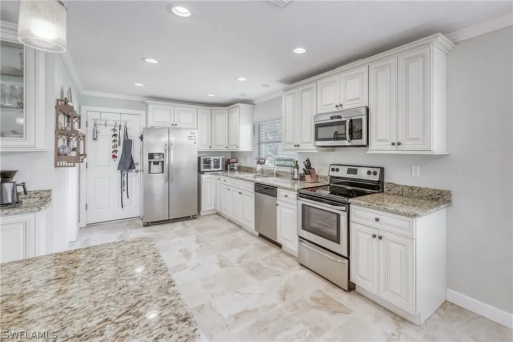 1410 Tredegar Drive Fort Myers FL 33919