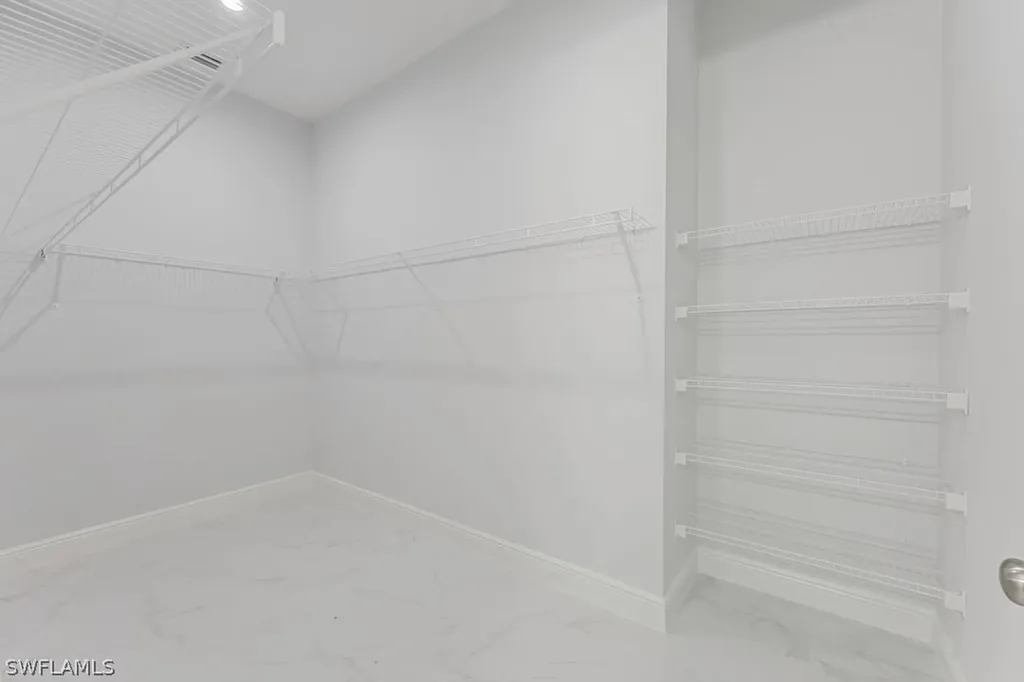 1870 22nd Avenue NE Naples FL 34120