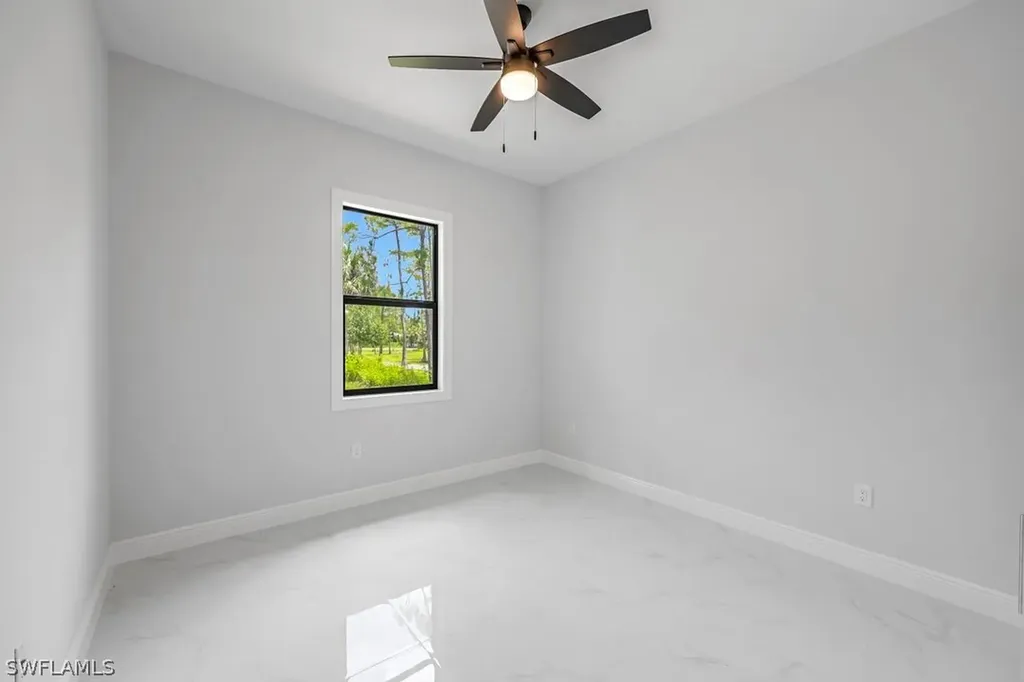 1870 22nd Avenue NE Naples FL 34120