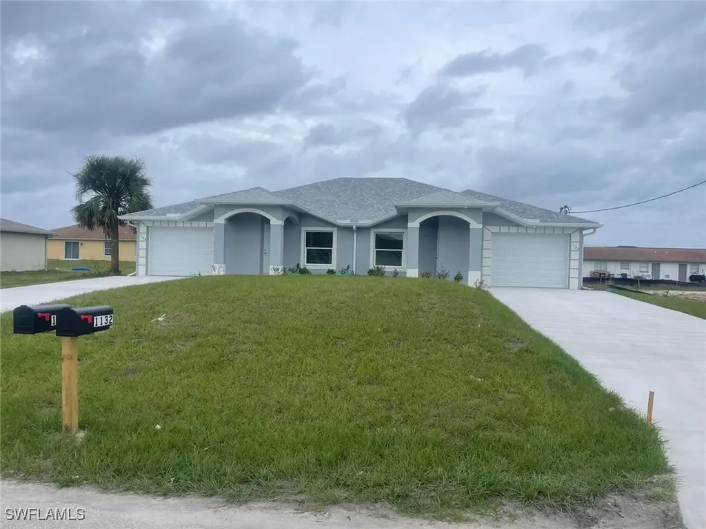 1132/ 1134 Harold Avenue S Lehigh Acres FL 33973