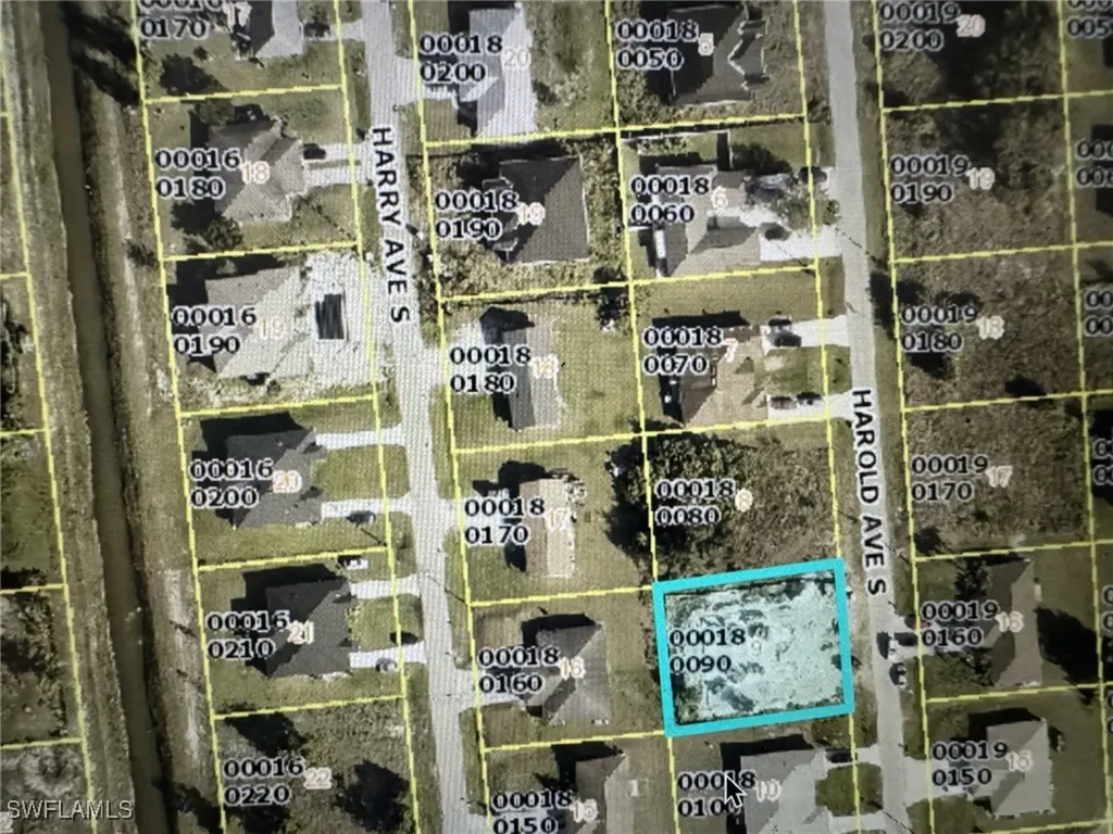 1132/ 1134 Harold Avenue S Lehigh Acres FL 33973
