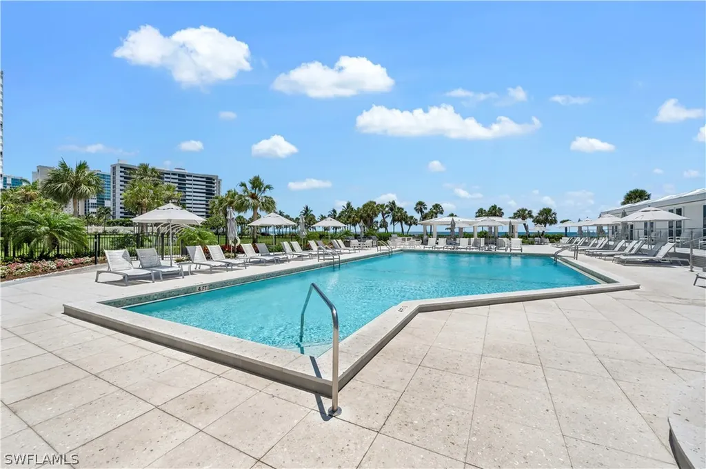 4041 Gulf Shore Boulevard N Naples FL 34103