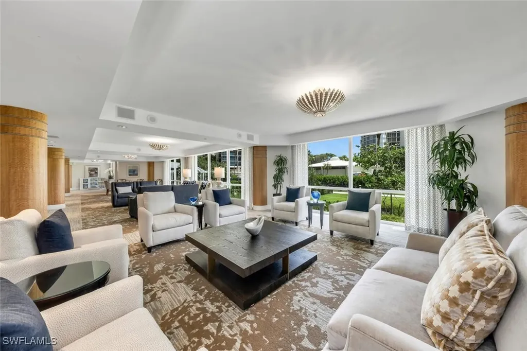 4041 Gulf Shore Boulevard N Naples FL 34103