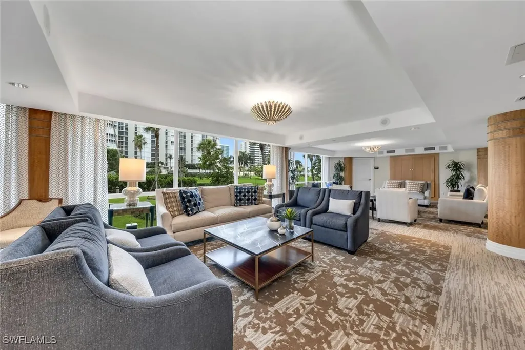 4041 Gulf Shore Boulevard N Naples FL 34103