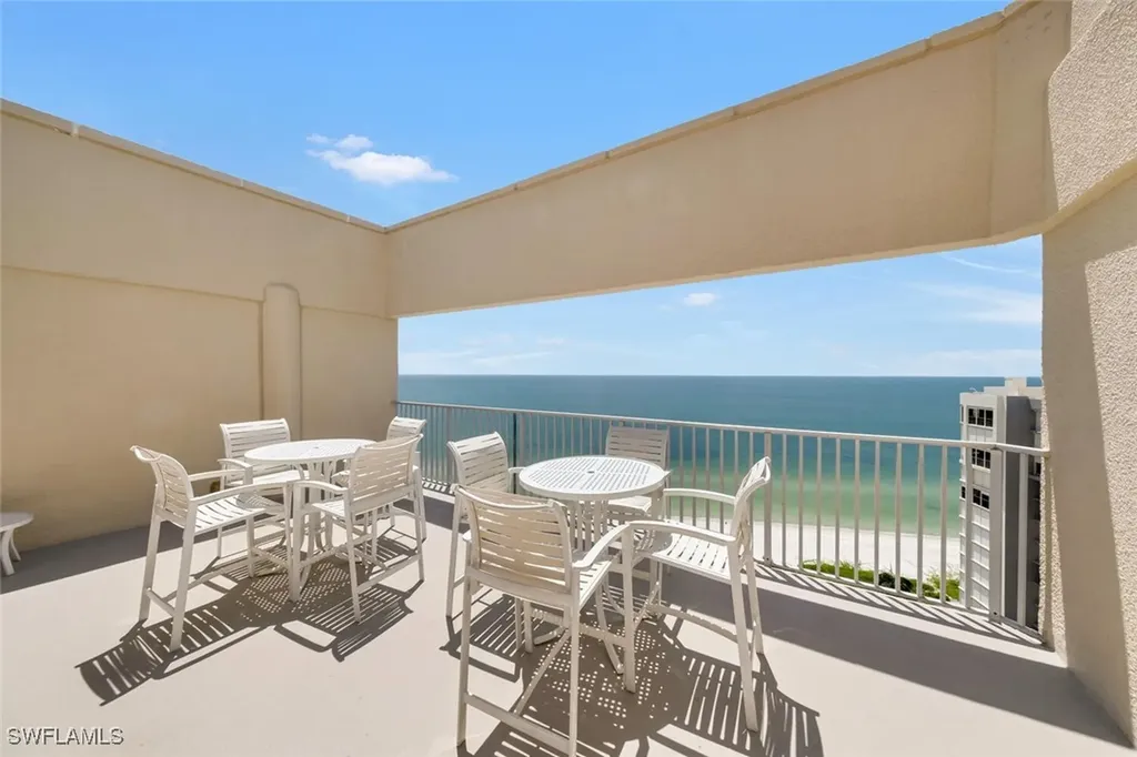 4041 Gulf Shore Boulevard N Naples FL 34103
