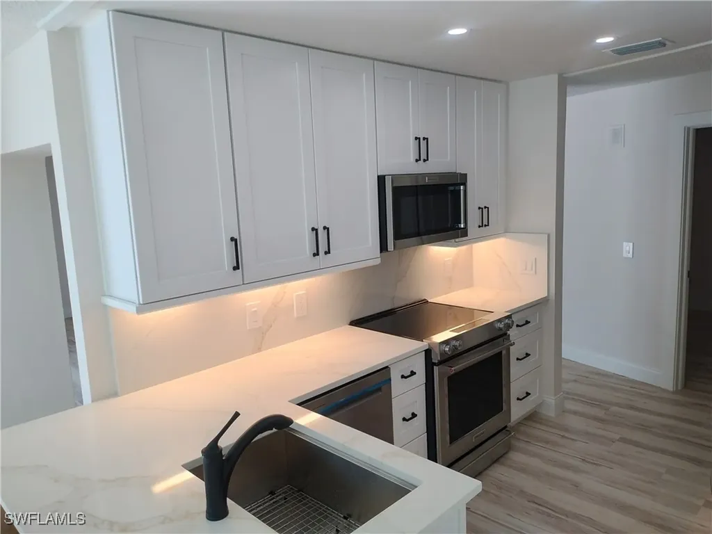 240 SE 46th Terrace Cape Coral FL 33904