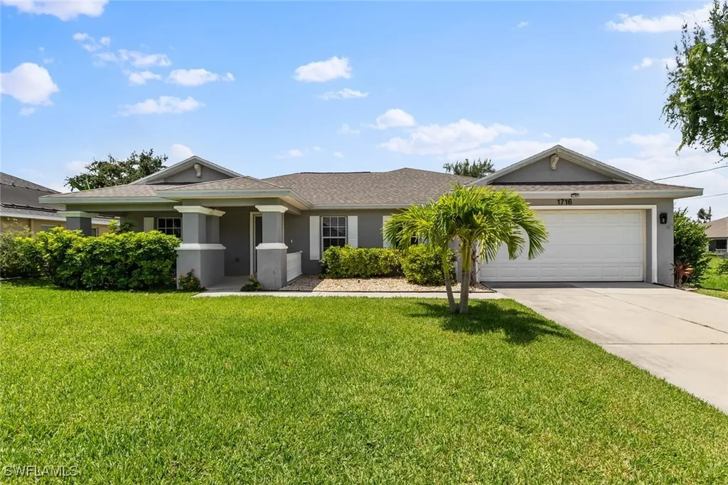 1716 SW 3rd Street Cape Coral FL 33991