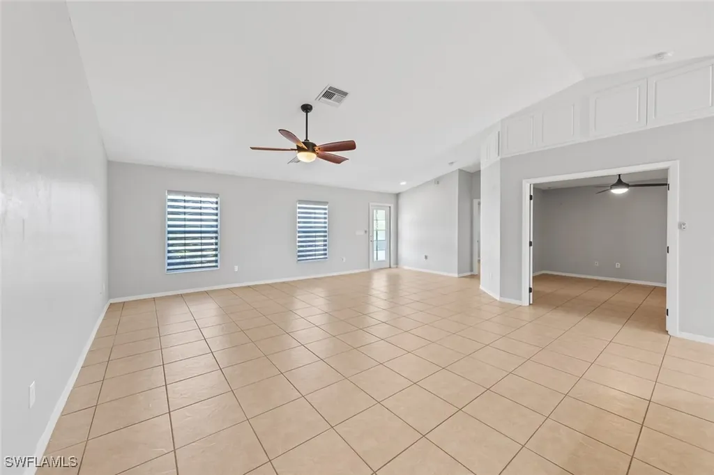 1716 SW 3rd Street Cape Coral FL 33991