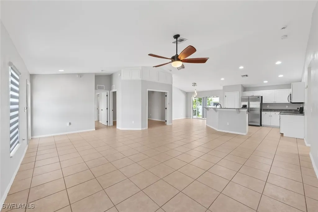 1716 SW 3rd Street Cape Coral FL 33991