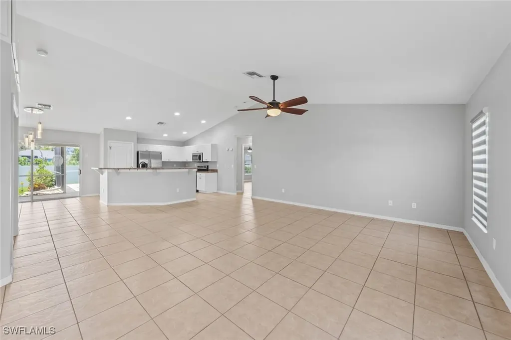 1716 SW 3rd Street Cape Coral FL 33991