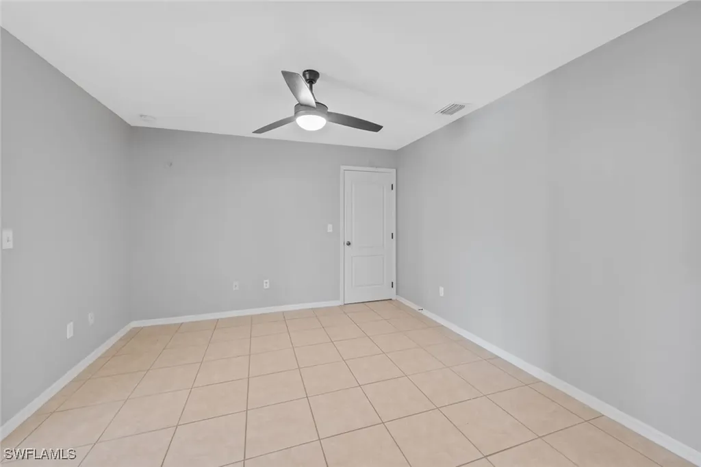1716 SW 3rd Street Cape Coral FL 33991
