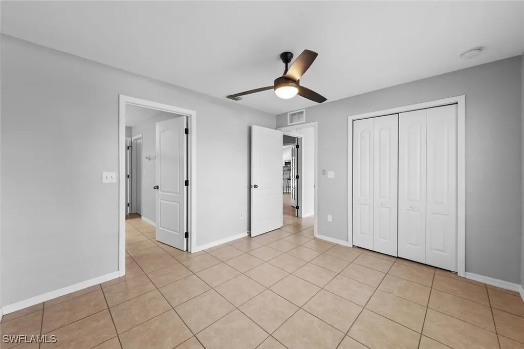 1716 SW 3rd Street Cape Coral FL 33991