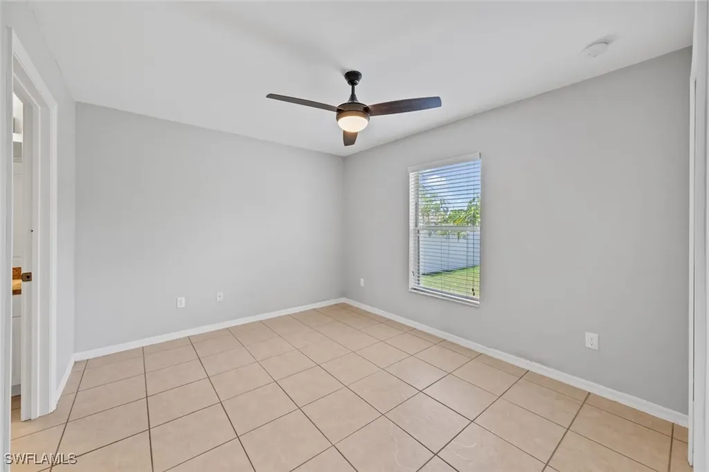 1716 SW 3rd Street Cape Coral FL 33991