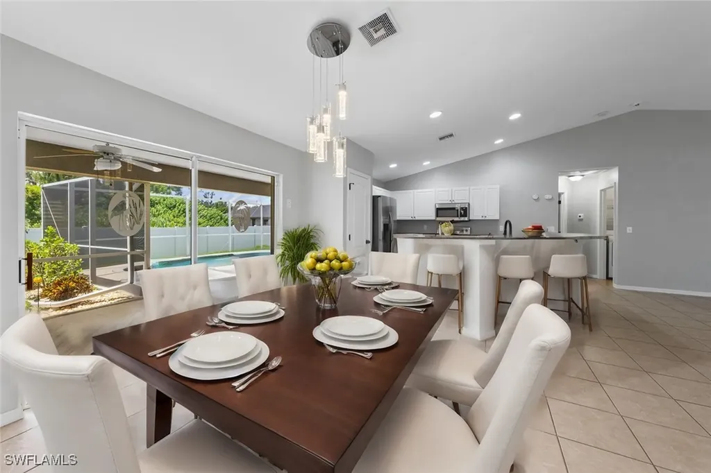 1716 SW 3rd Street Cape Coral FL 33991