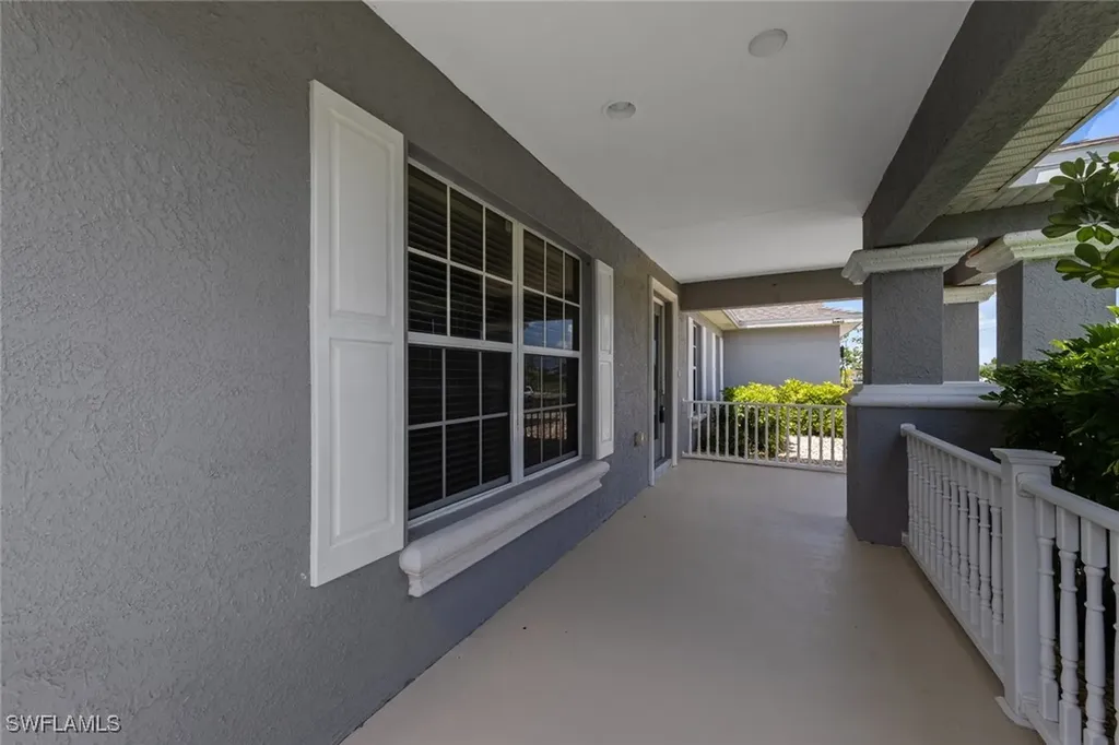 1716 SW 3rd Street Cape Coral FL 33991