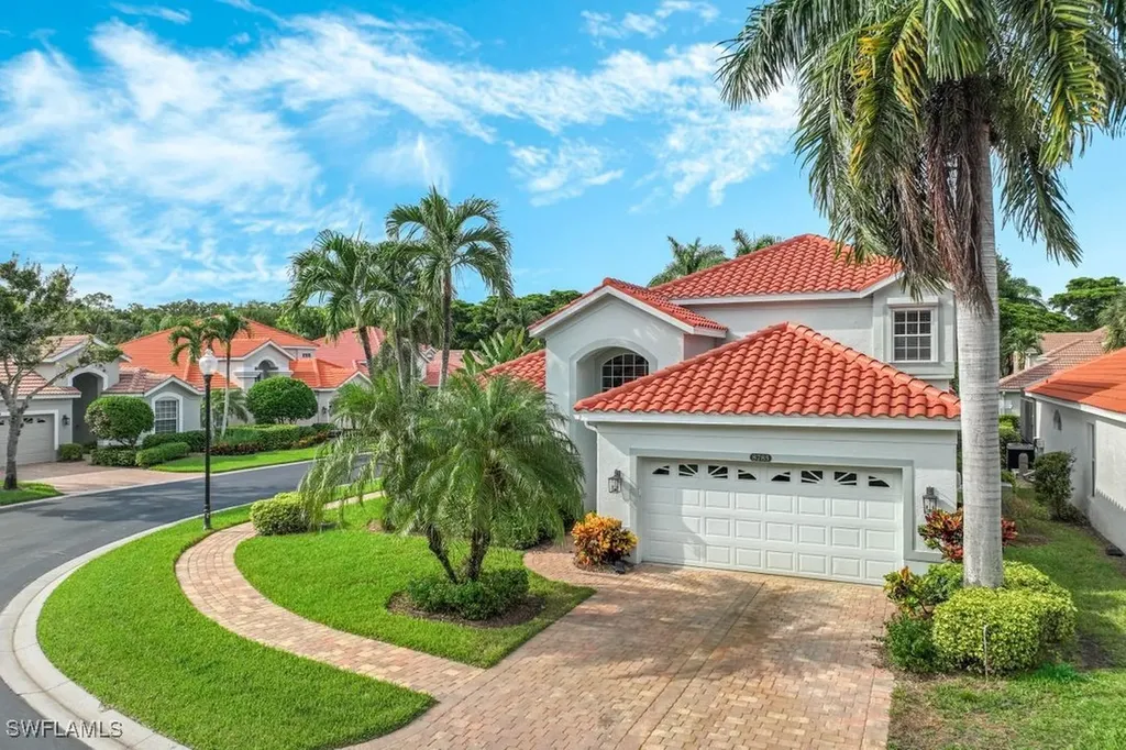 8785 Ventura Way Naples FL 34109