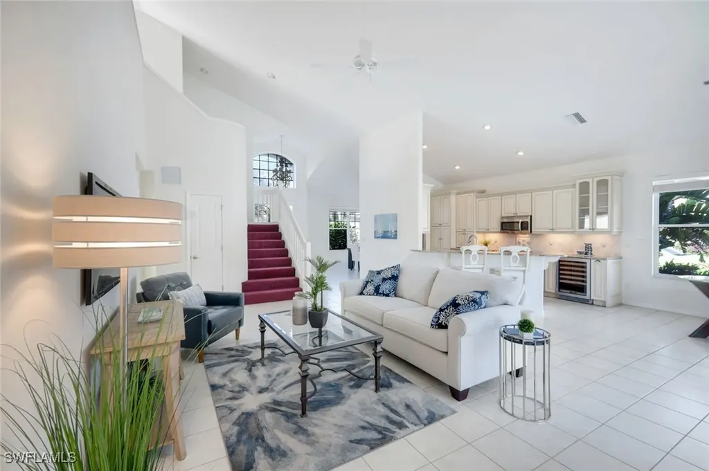 8785 Ventura Way Naples FL 34109