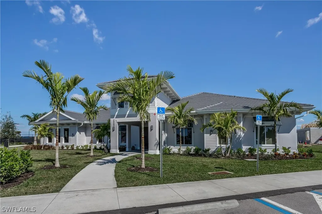 6034 National Boulevard Ave Maria FL 34142