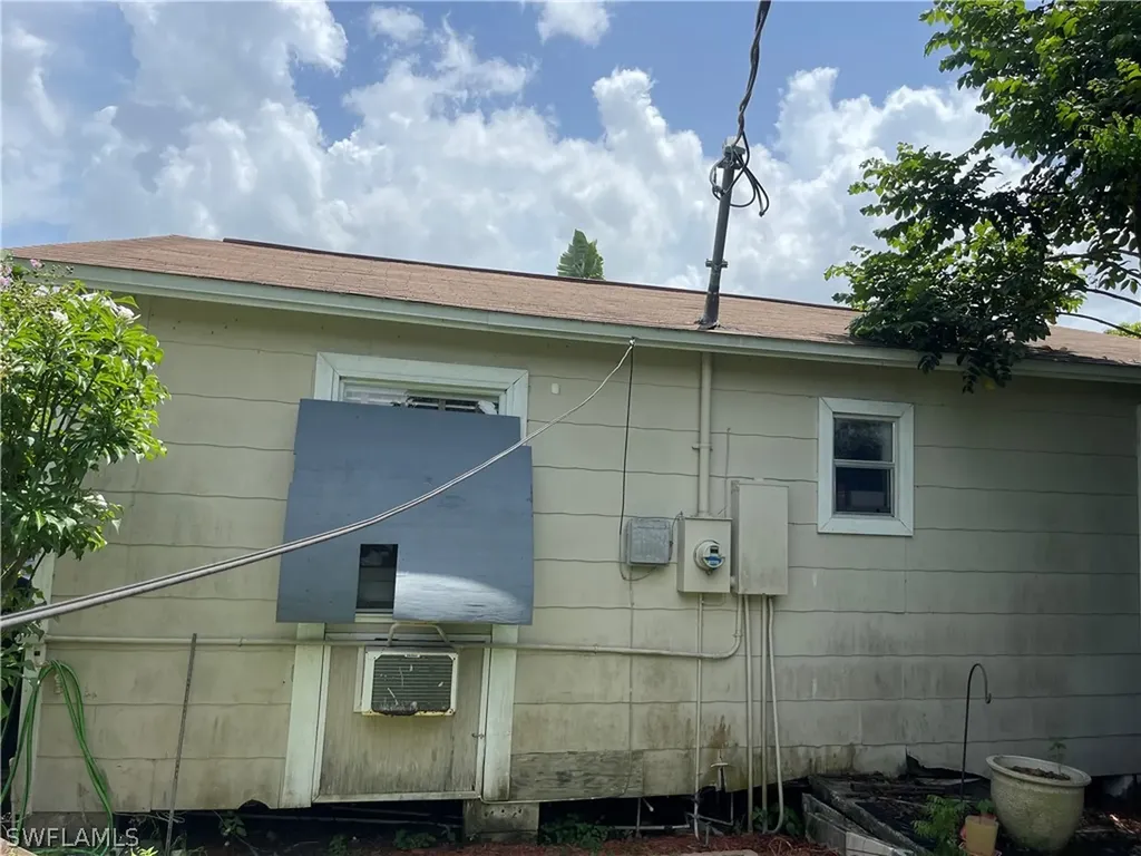 2105 Carrell Road Fort Myers FL 33901