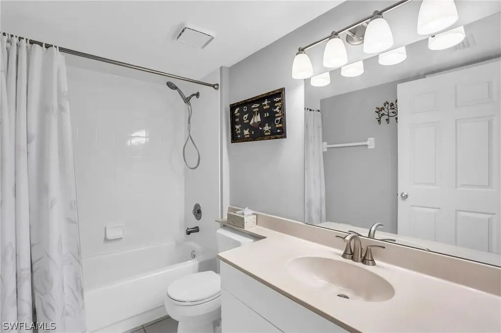 285 Naples Cove Drive Naples FL 34110