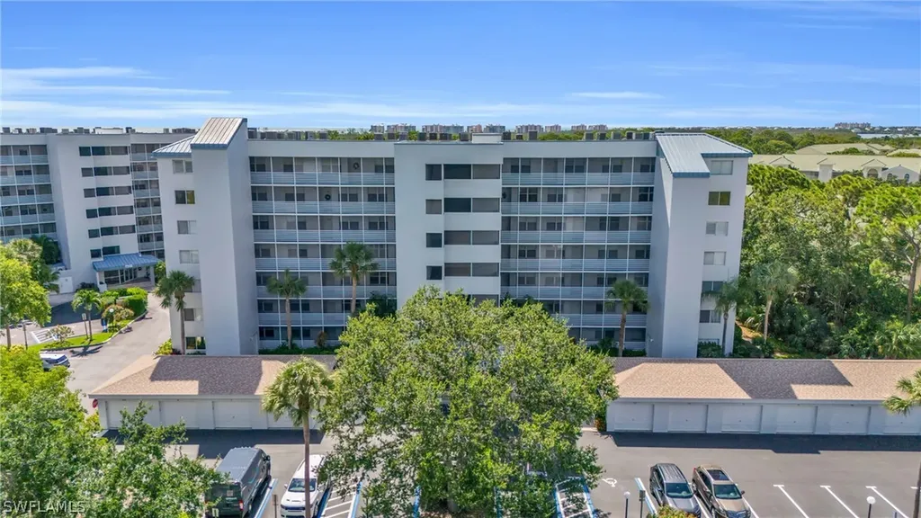 285 Naples Cove Drive Naples FL 34110