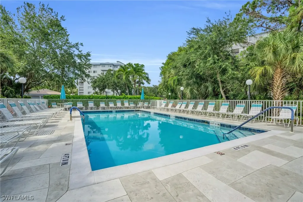 285 Naples Cove Drive Naples FL 34110
