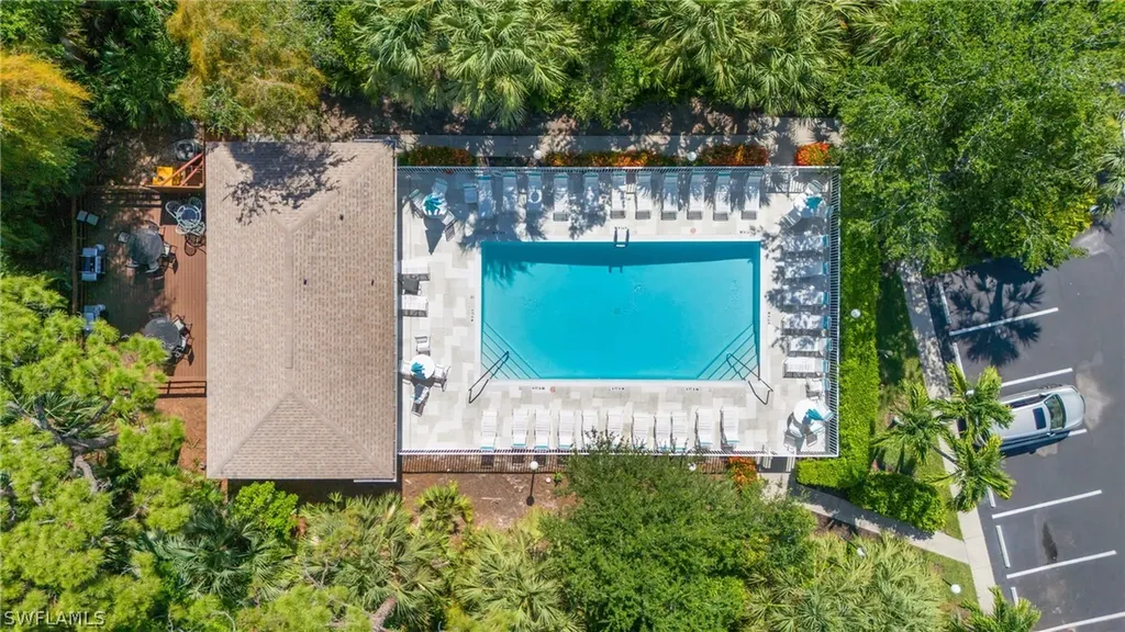 285 Naples Cove Drive Naples FL 34110