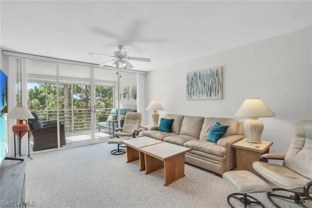 285 Naples Cove Drive Naples FL 34110