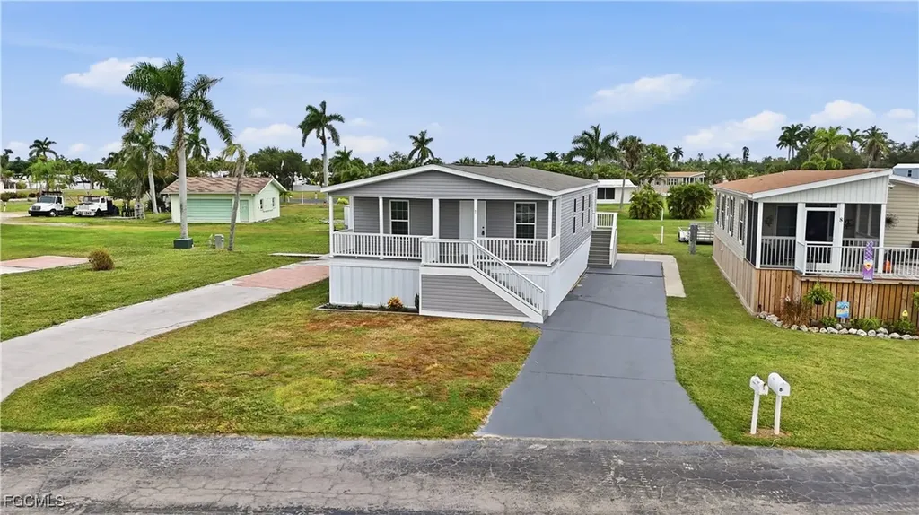7 Birch Boulevard Fort Myers FL 33908