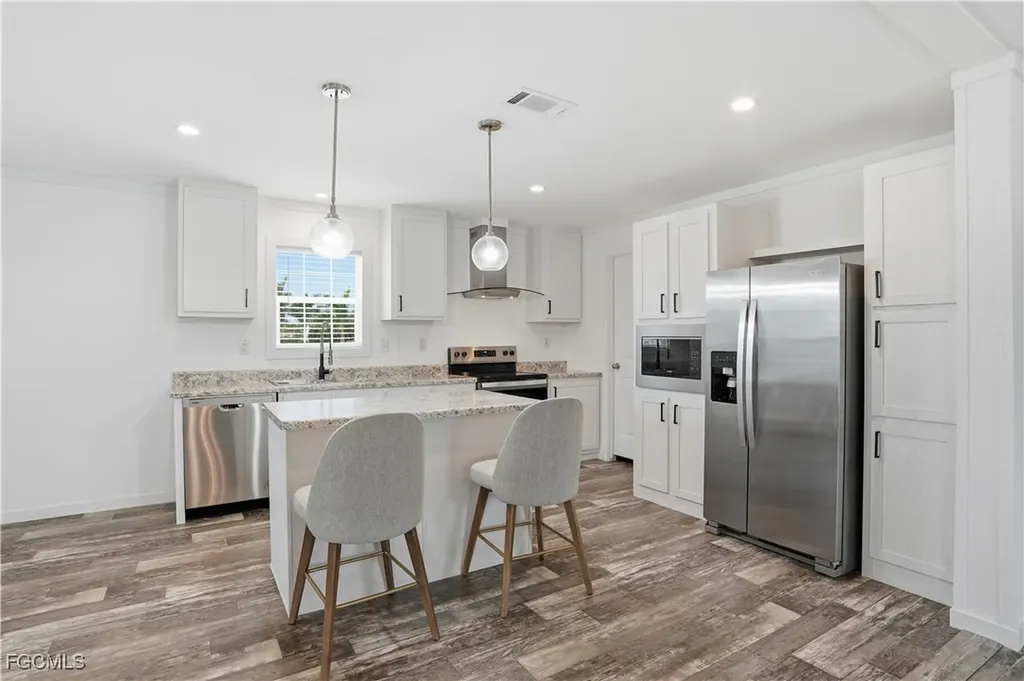 7 Birch Boulevard Fort Myers FL 33908