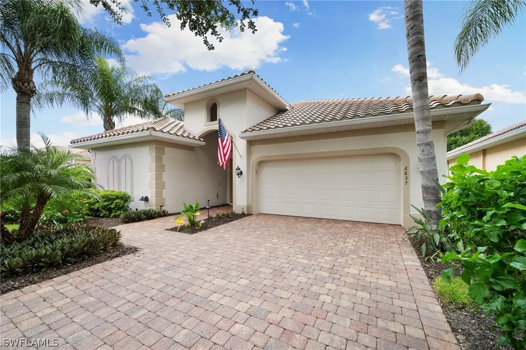 Naples FL, 6837 Bent Grass Drive