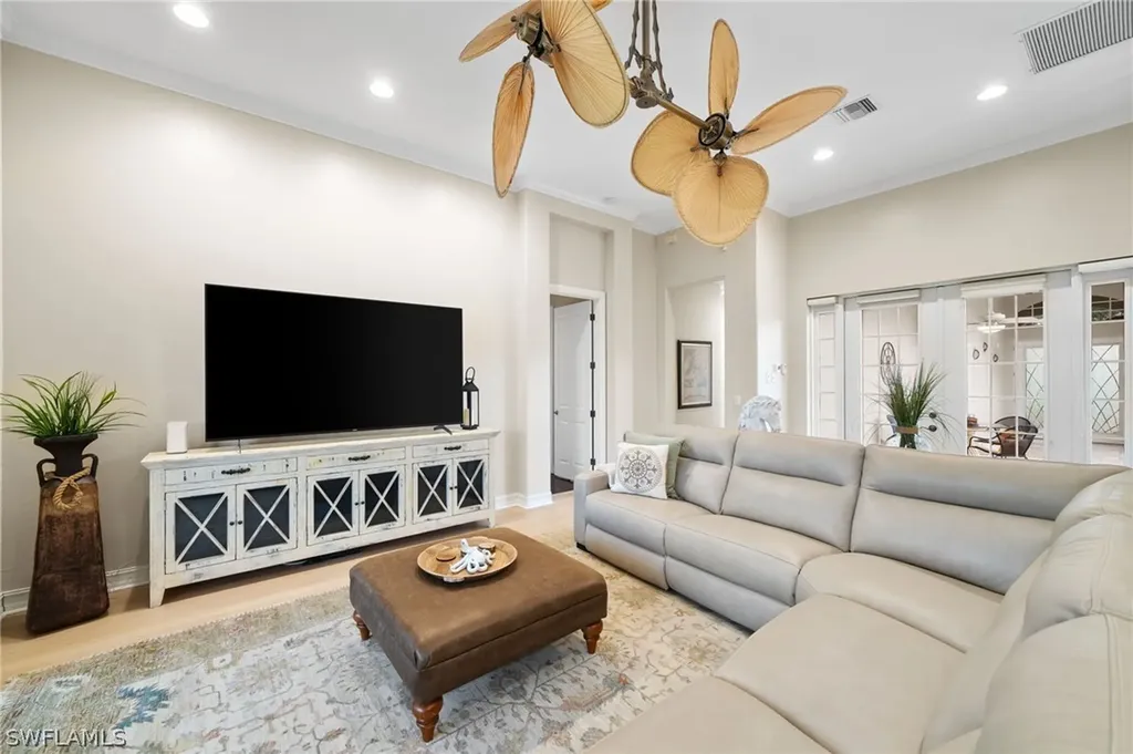 6837 Bent Grass Drive Naples FL 34113