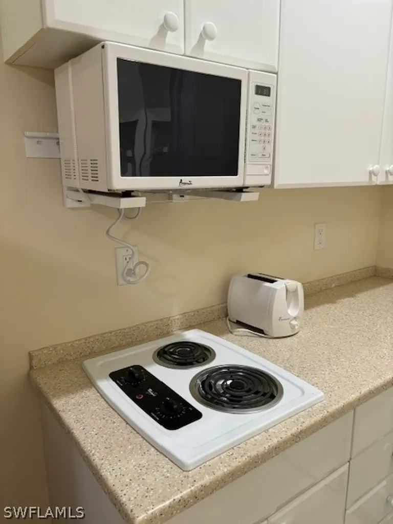 25000 Tamiami Trail E Naples FL 34114