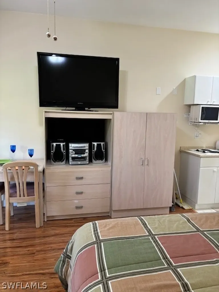25000 Tamiami Trail E Naples FL 34114