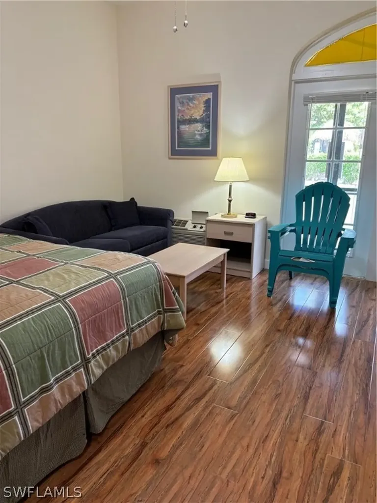 25000 Tamiami Trail E Naples FL 34114