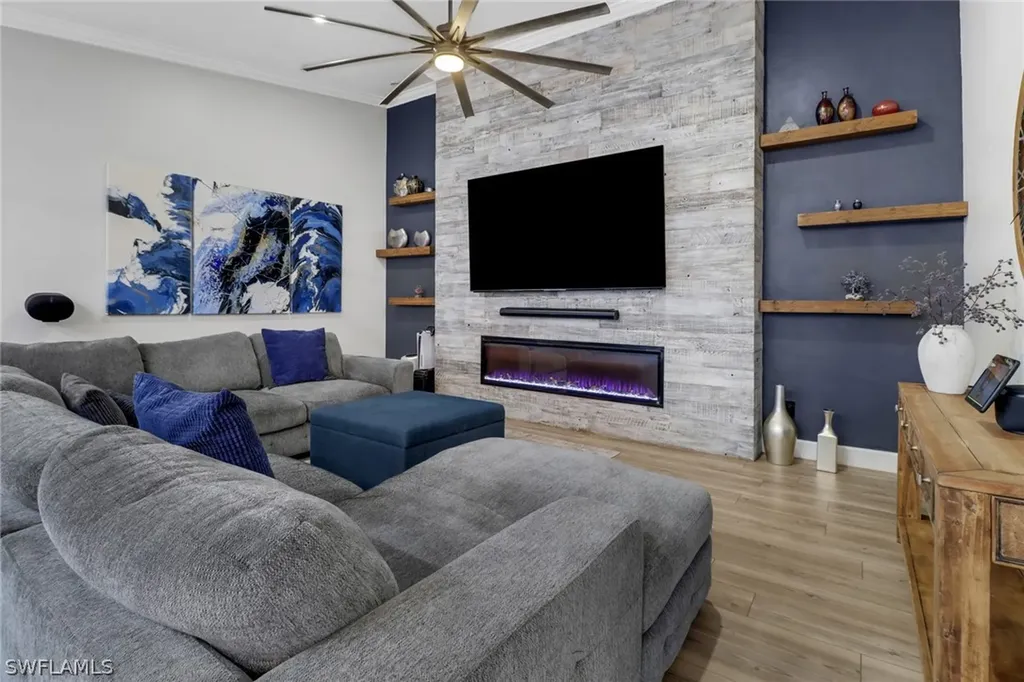 5426 Guadeloupe Way Naples FL 34119