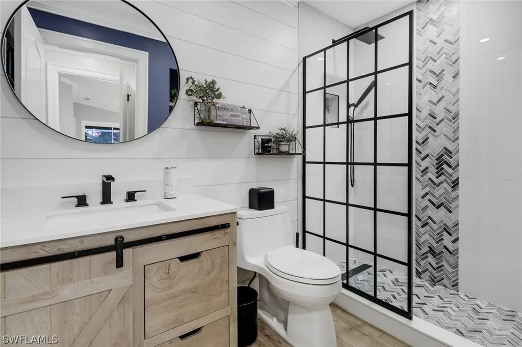 5426 Guadeloupe Way Naples FL 34119