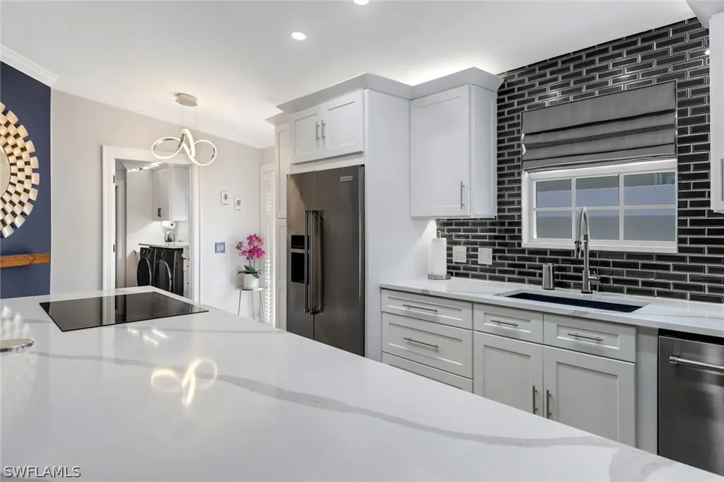 5426 Guadeloupe Way Naples FL 34119